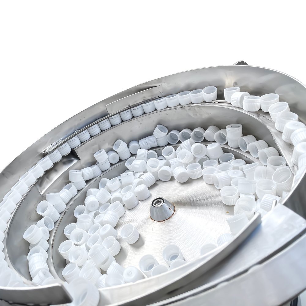 Self-supporting bag three-head cabinet filling machine